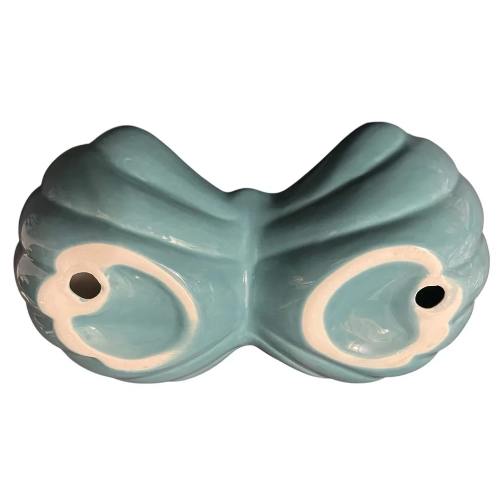 Aqua Shell-Shaped Ceramic Double Diner cat/small dog feeder